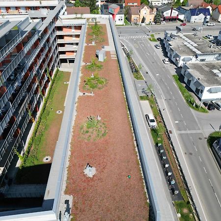100 Qm Penthouse, Self-Check-In, 2 Parkplaetze Apartment Graz Exterior photo