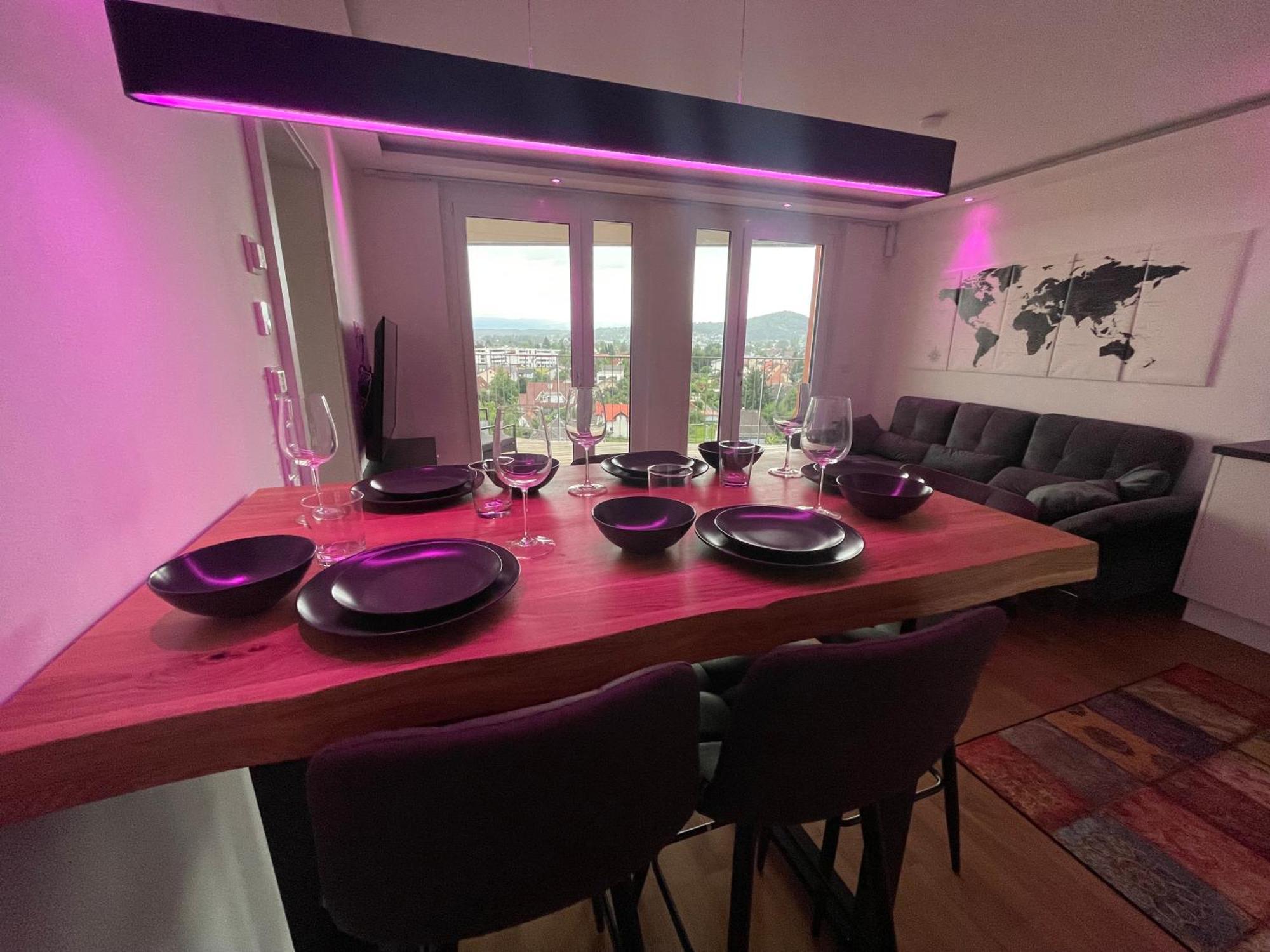 100 Qm Penthouse, Self-Check-In, 2 Parkplaetze Apartment Graz Exterior photo