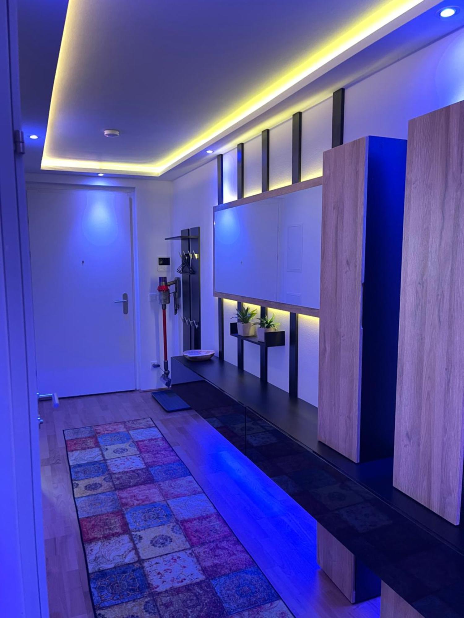 100 Qm Penthouse, Self-Check-In, 2 Parkplaetze Apartment Graz Exterior photo